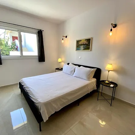 Seaside Two Bedroom Elegant Flat In Tourist Area Apartment Paphos